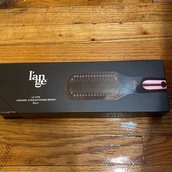 I’ange Le Vite ceramic straightening brush. NIB/In box. Never used. - Picture 4 of 7